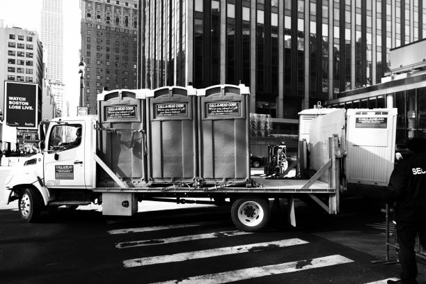 Best Portable restroom trailer rental  in Chain Lake, WA